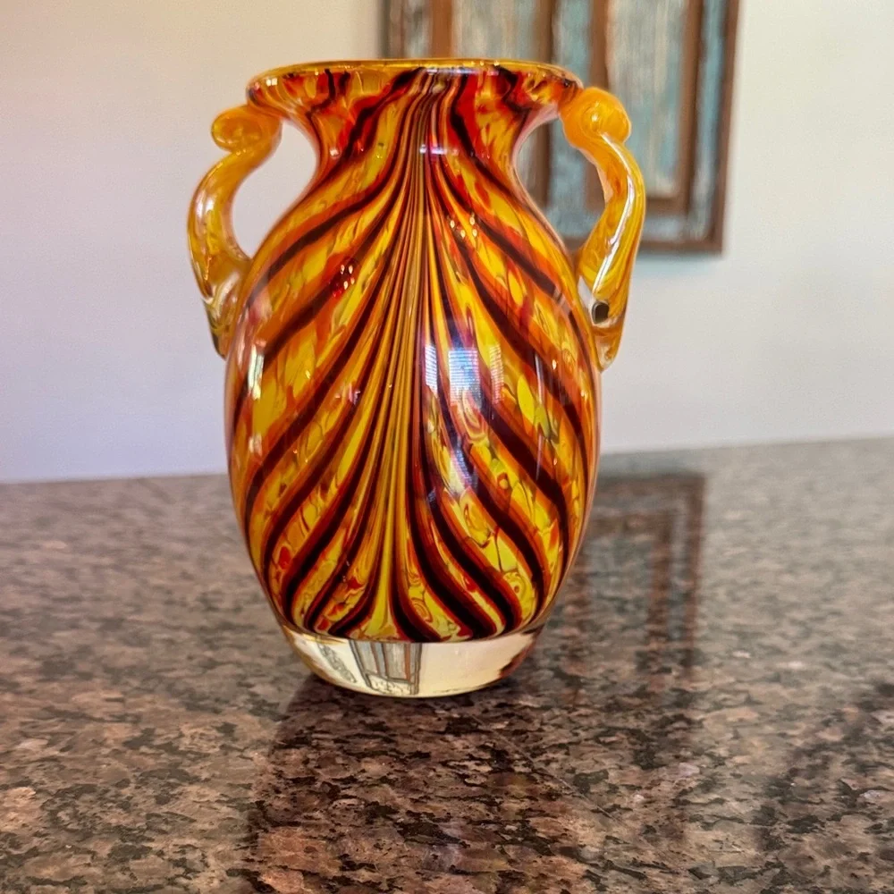 Murano Vibrant handblown Swirled Glass Vase EUC